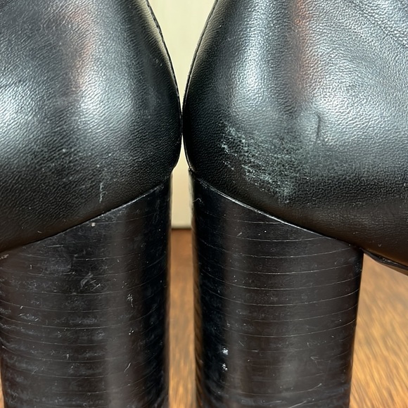 Zara Woman Black Chunk Heel Booties - Picture 5 of 10